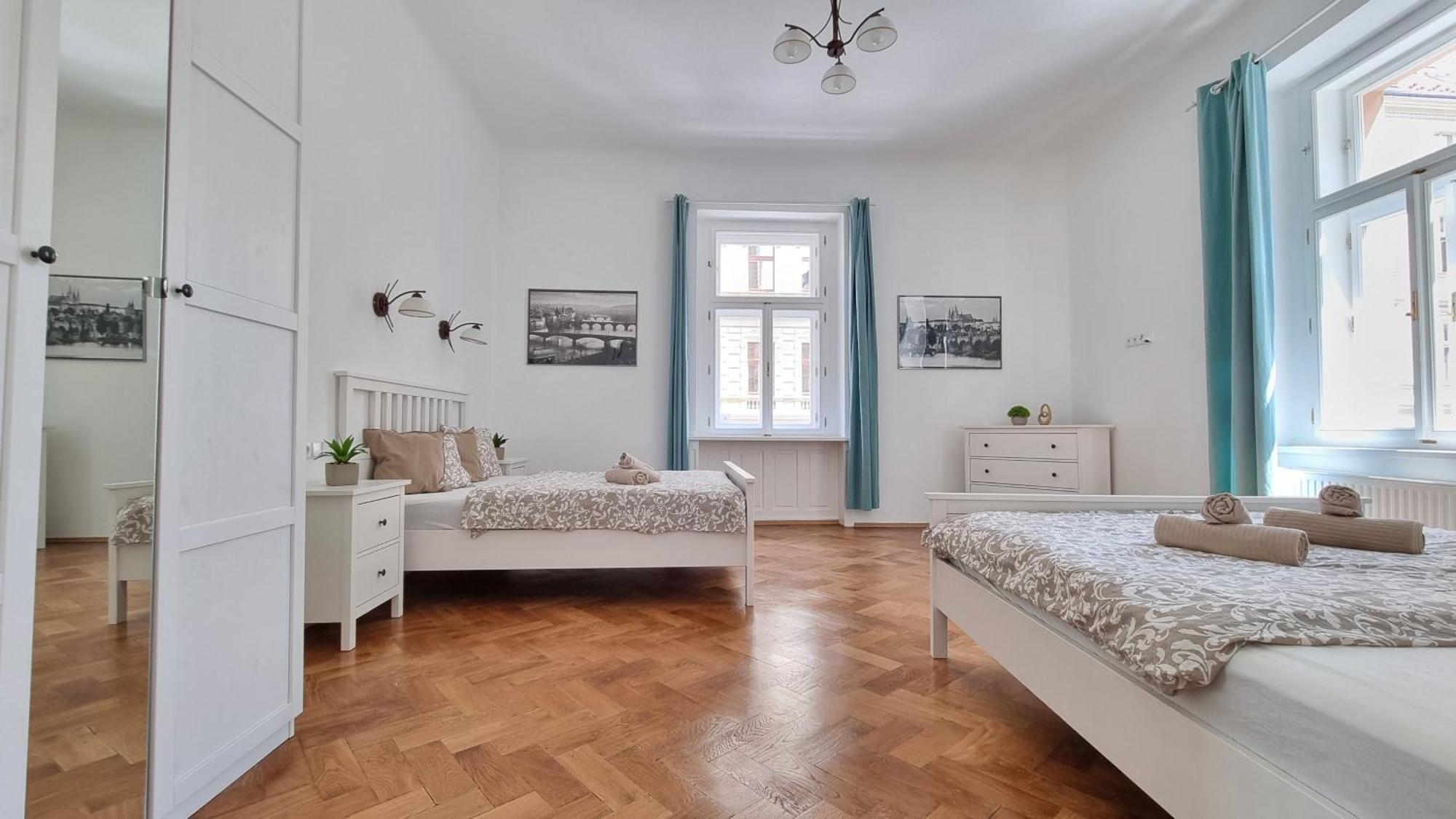 Finnem Rentals Tyrsova Praga Exterior foto