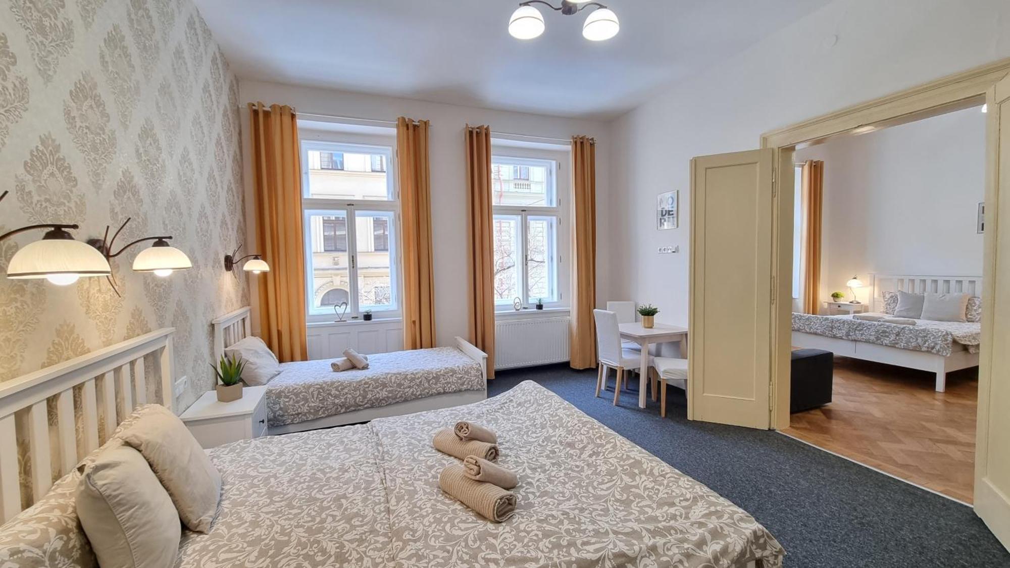 Finnem Rentals Tyrsova Praga Exterior foto